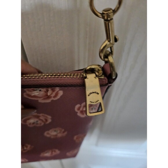 Coach Kitt Messenger Crossbody Bag Pink Rose Floral Print Travel Casual bag - Picture 7 of 12